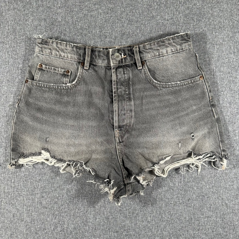 Zara‎ Womens High Waisted Denim Shorts Size 8 Gray Distressed Cut Off Y2K Jean